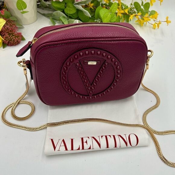 SOLD!!!!!!!          Women’s Valentino Crossbody handbag, made in Italy - Picture 3 of 9